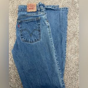 Levi’s 550 Relaxed Bootcut Jeans- Size 10L